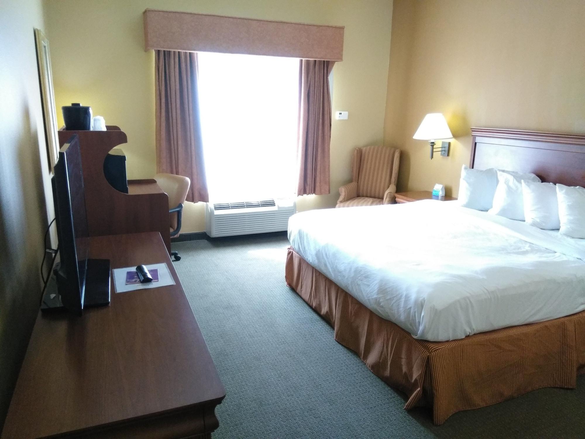Baymont By Wyndham Hotel 2*