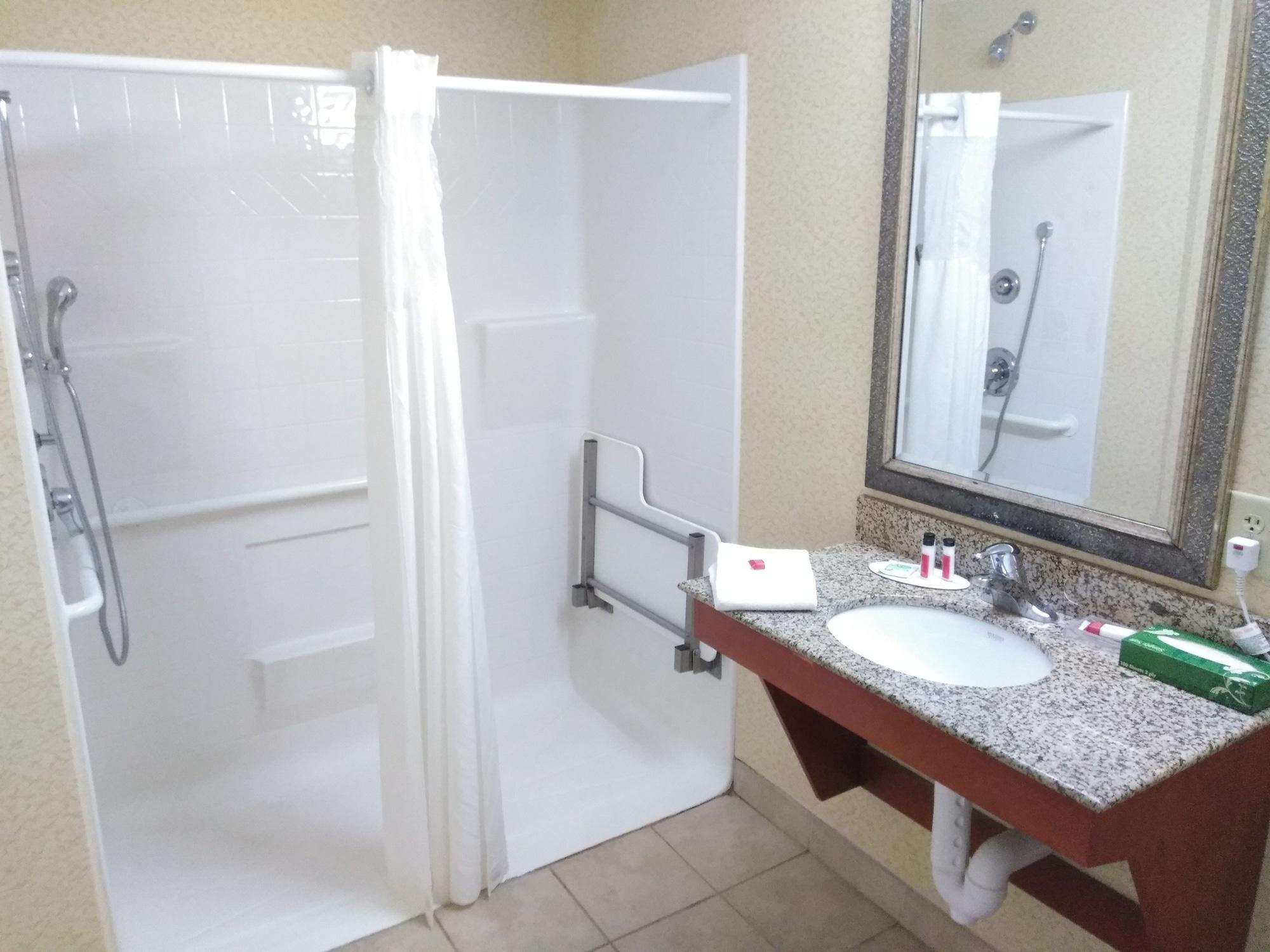 Baymont By Wyndham Hotel 2*