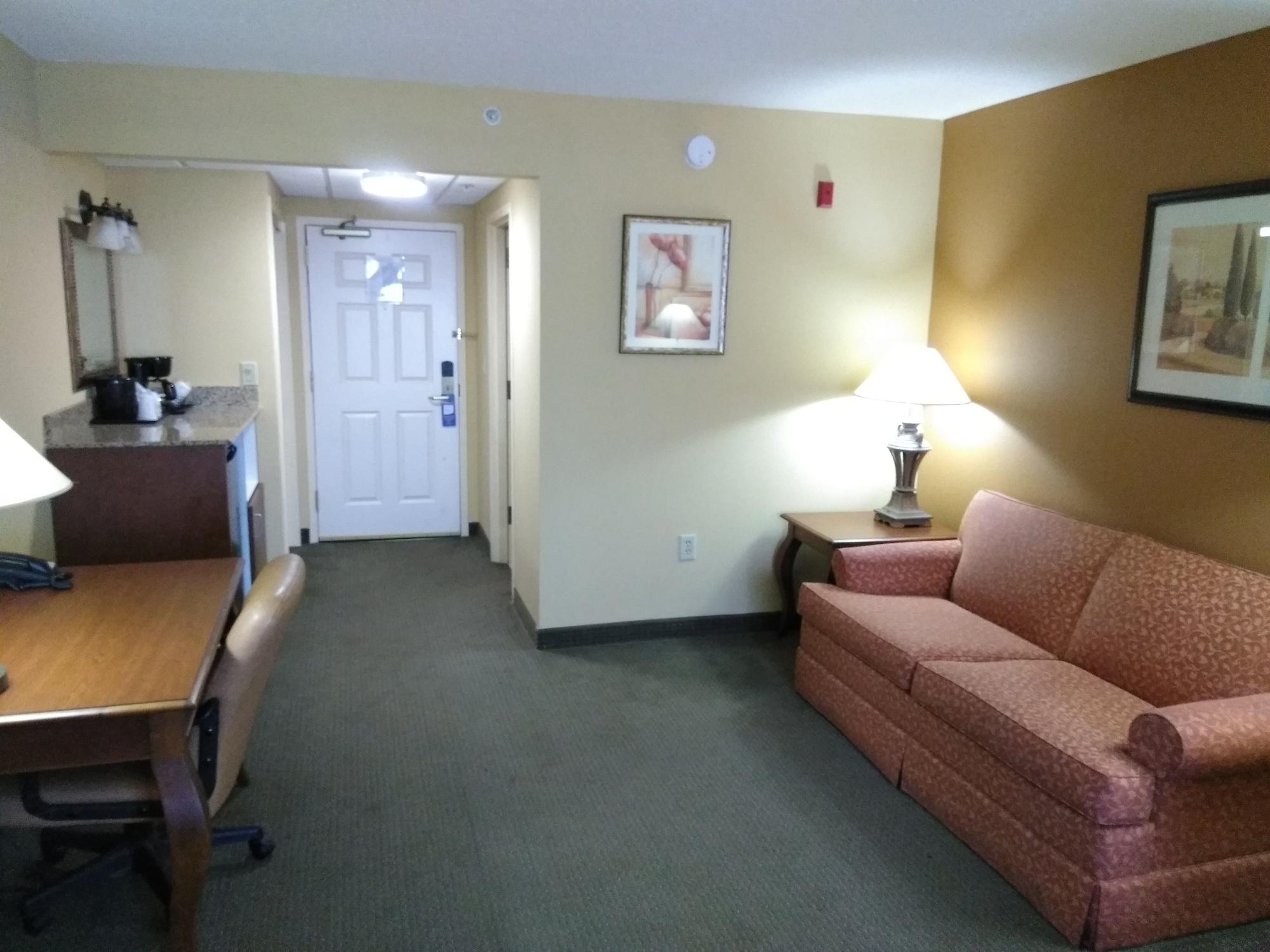 Baymont By Wyndham Hotel 2*