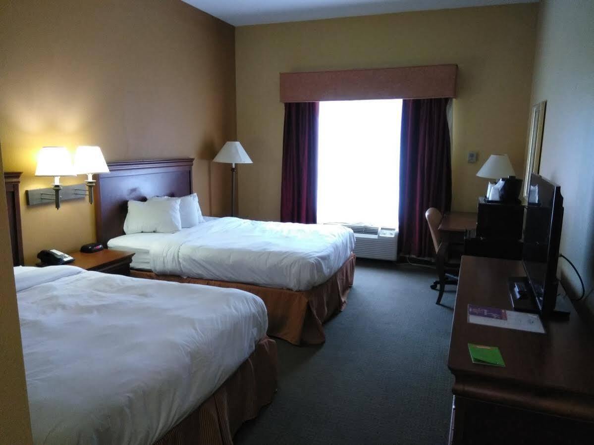 Hotel Baymont By Wyndham